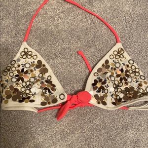 Victoria’s Secret bathing suit too large